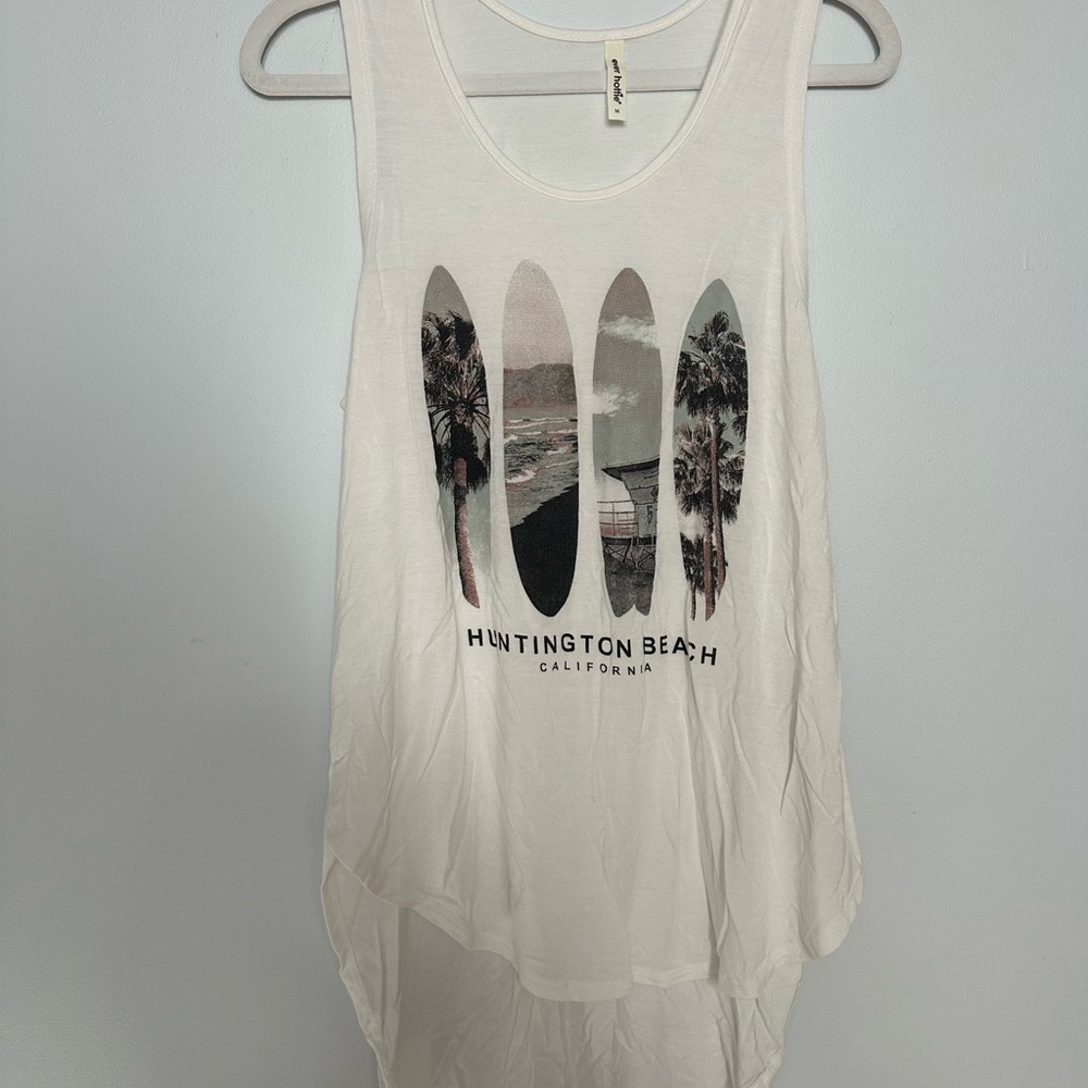 Graphic Tank Top - White